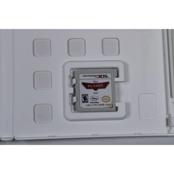 Disney Planes (Nintendo 3DS) Complete W/ Game box, manual, game, tested - Picture 5 of 7